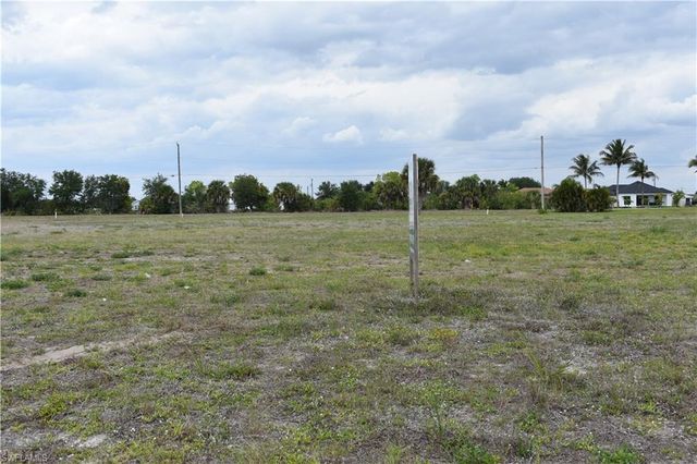 1305 Tropicana PKWY W, Cape Coral, FL 33993
