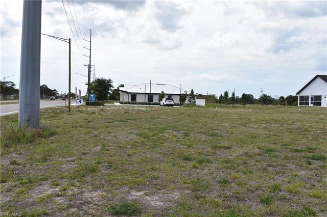 1305 Tropicana PKWY W, Cape Coral, FL 33993