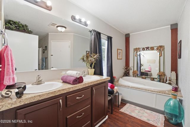 2285 BARRAGE Court, Middleburg, FL 32068