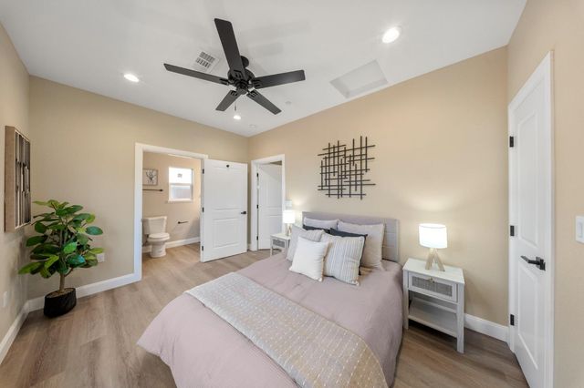 821 Nevada St, Manteca, CA 95337