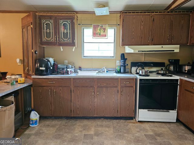 74 Holly Drive, Carrollton, GA 30116