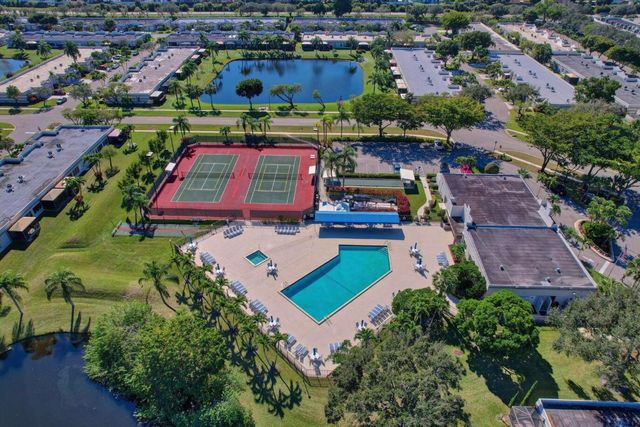 18880 JOLSON Avenue 8, Boca Raton, FL 33496