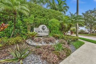 18880 JOLSON Avenue 8, Boca Raton, FL 33496