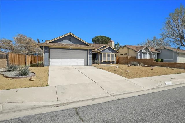 38116 Meadow Wood Street, Palmdale, CA 93552