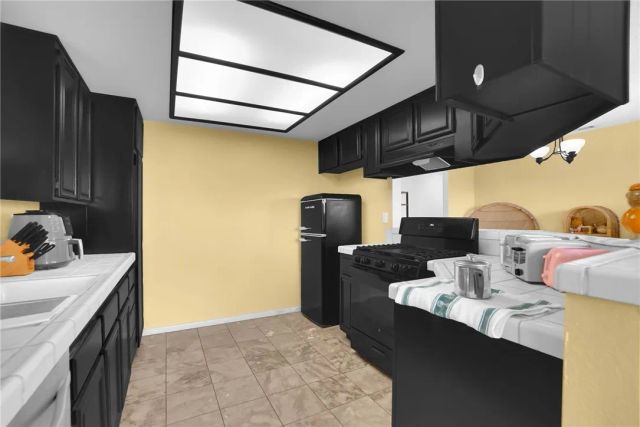 38116 Meadow Wood Street, Palmdale, CA 93552