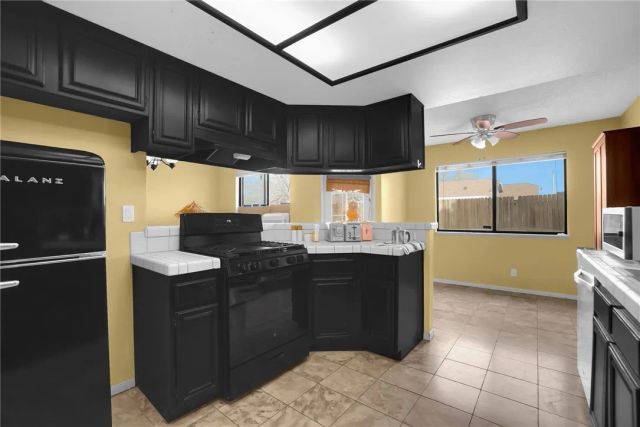 38116 Meadow Wood Street, Palmdale, CA 93552