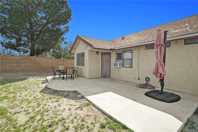 38116 Meadow Wood Street, Palmdale, CA 93552