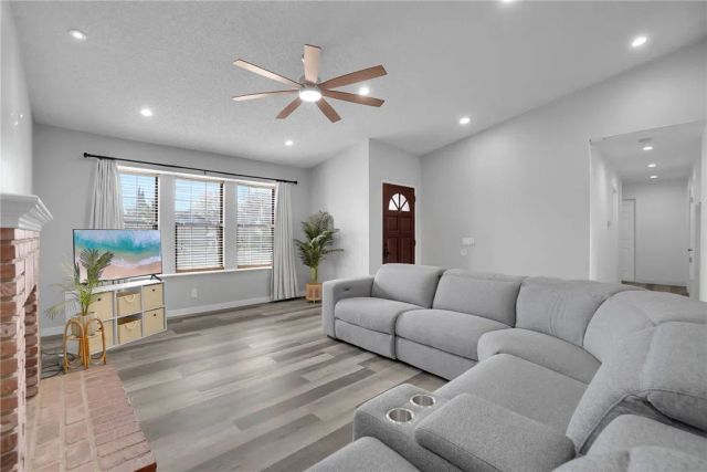 38116 Meadow Wood Street, Palmdale, CA 93552