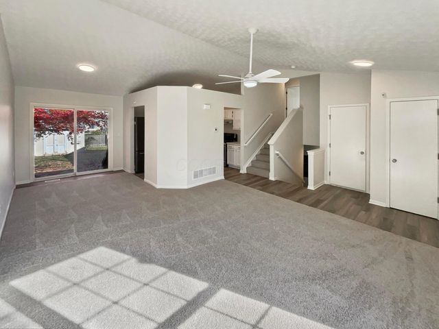 6132 Brushwood Boulevard, Hilliard, OH 43026