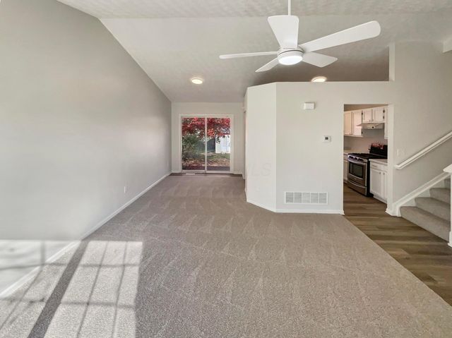 6132 Brushwood Boulevard, Hilliard, OH 43026