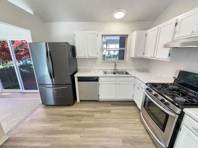 6132 Brushwood Boulevard, Hilliard, OH 43026