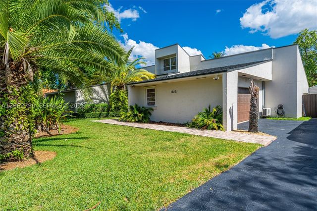 12231 SW 103rd Ter, Miami, FL 33186