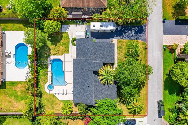 12231 SW 103rd Ter, Miami, FL 33186