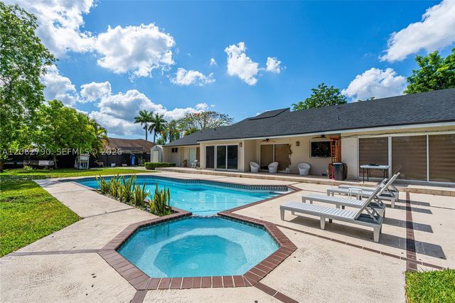 12231 SW 103rd Ter, Miami, FL 33186
