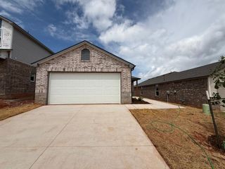 10041 Blackjack Road, Yukon, OK 73099