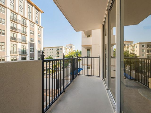 4100 Salzedo Street 516, Coral Gables, FL 33146