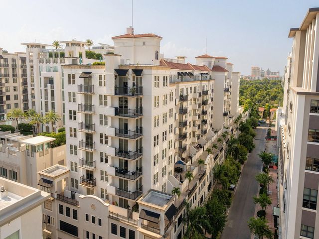 4100 Salzedo Street 516, Coral Gables, FL 33146