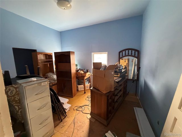 124 E High Street, Metamora Village, MI 48455