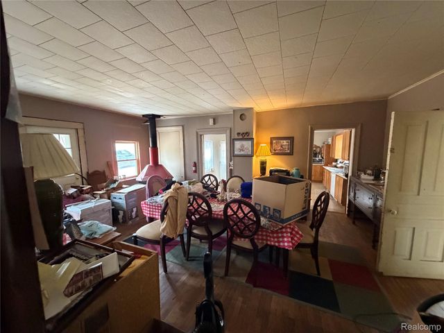 124 E High Street, Metamora Village, MI 48455