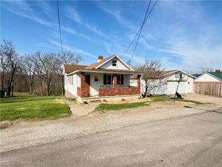 1350 Paradise Ave., Washington Twp, PA 15012
