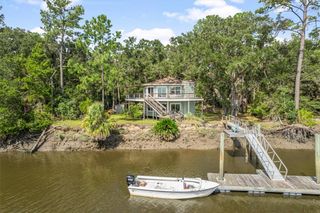 2001 Hird Island Drive, Darien, GA 31305
