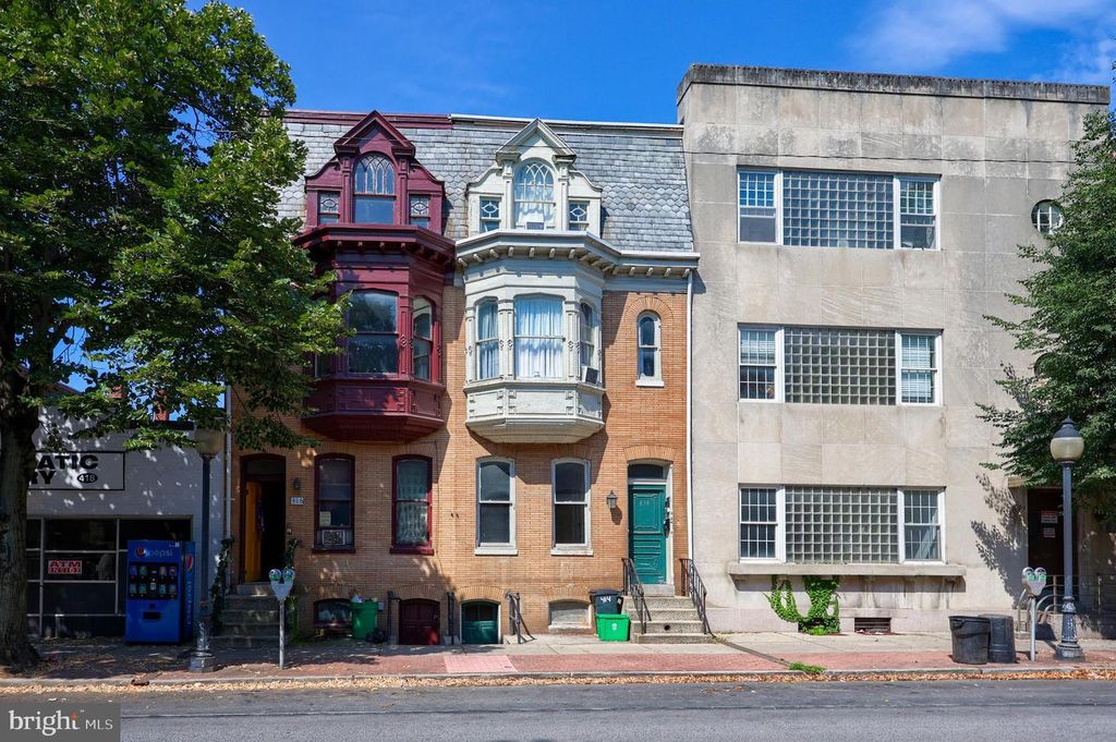 414 S GEORGE ST, York, PA 17401