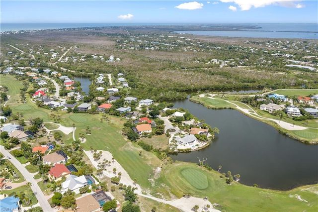 1318 Par View DR, Sanibel, FL 33957
