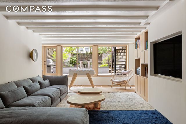 479 Henry Street, New York City, NY 11231