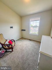16 DAFFODIL CT, Martinsburg, WV 25404