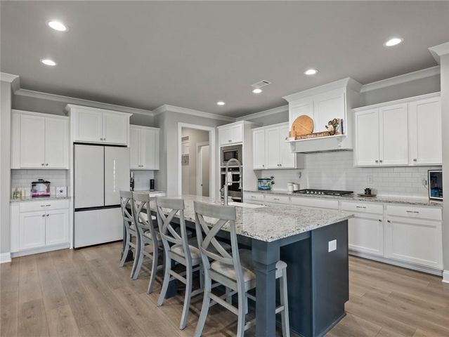 857 Champagne Lane, Hoschton, GA 30548