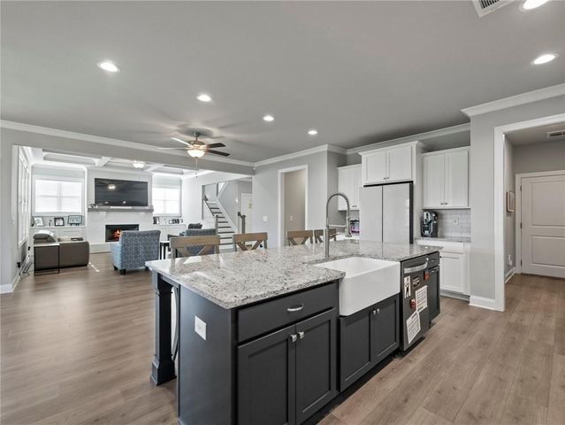 857 Champagne Lane, Hoschton, GA 30548