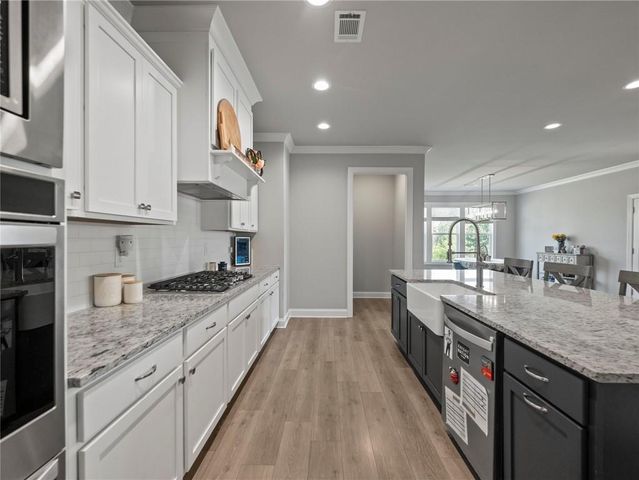 857 Champagne Lane, Hoschton, GA 30548