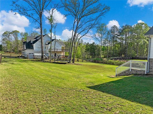 857 Champagne Lane, Hoschton, GA 30548
