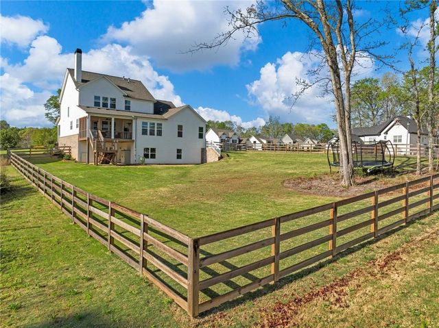 857 Champagne Lane, Hoschton, GA 30548