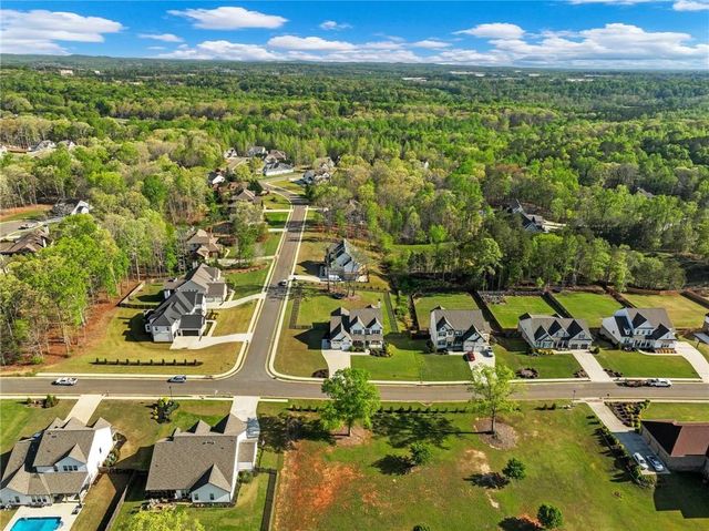857 Champagne Lane, Hoschton, GA 30548