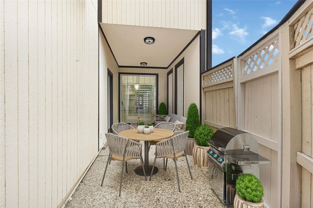 2230 Fulham Court, Houston, TX 77063