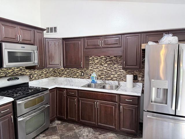 6609 W Wakefield, Little Rock, AR 72209