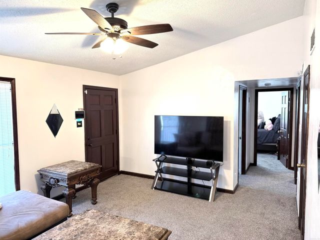 6609 W Wakefield, Little Rock, AR 72209