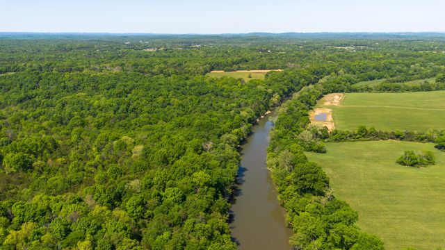 3680 Clark Rd, Lewisburg, TN 37091