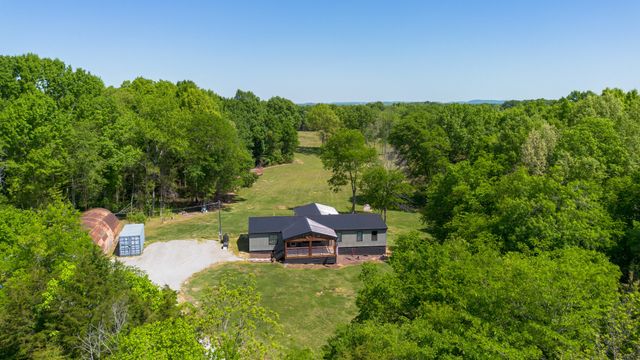 3680 Clark Rd, Lewisburg, TN 37091