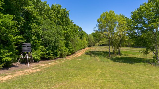 3680 Clark Rd, Lewisburg, TN 37091