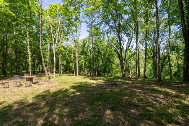 3680 Clark Rd, Lewisburg, TN 37091