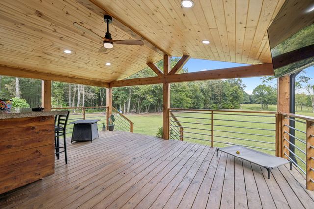 3680 Clark Rd, Lewisburg, TN 37091