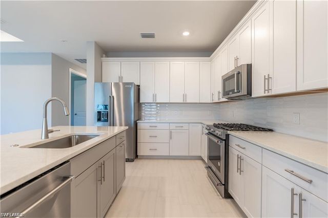 20207 Napa LOOP, Estero, FL 33928