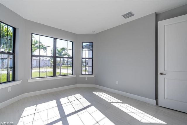 20207 Napa LOOP, Estero, FL 33928