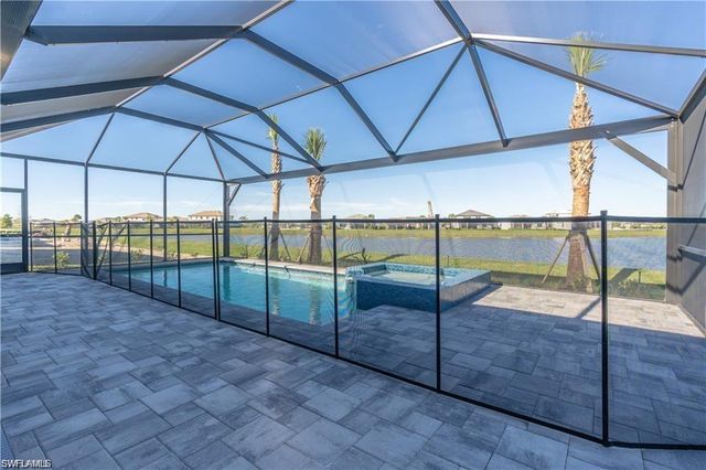 20207 Napa LOOP, Estero, FL 33928