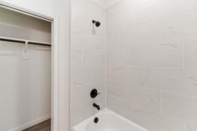 4710 Mallow Street B, Houston, TX 77033