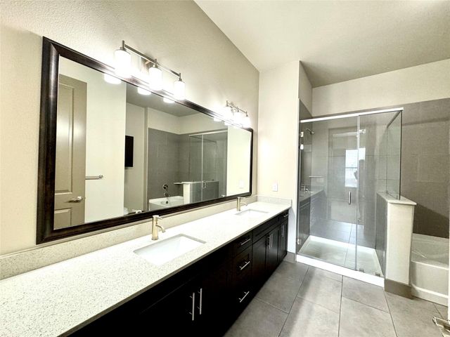 2033 S Gessner Road 4411, Houston, TX 77063