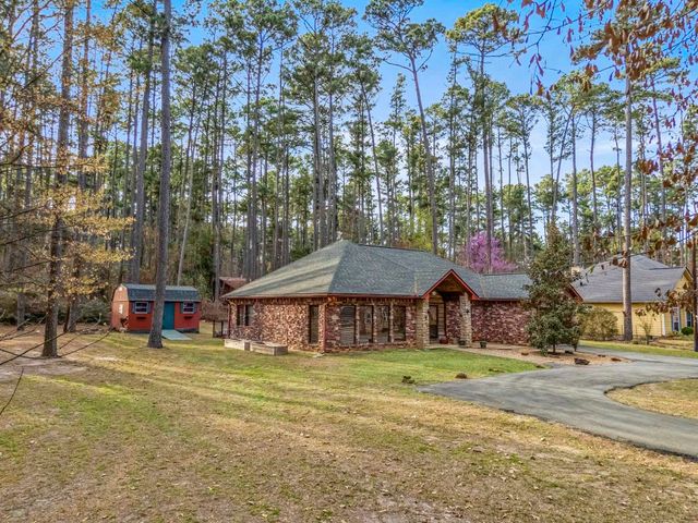 161 Pine Branch Glen, Holly Lake Ranch, TX 75765