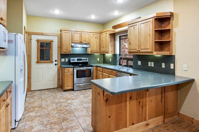 161 Pine Branch Glen, Holly Lake Ranch, TX 75765